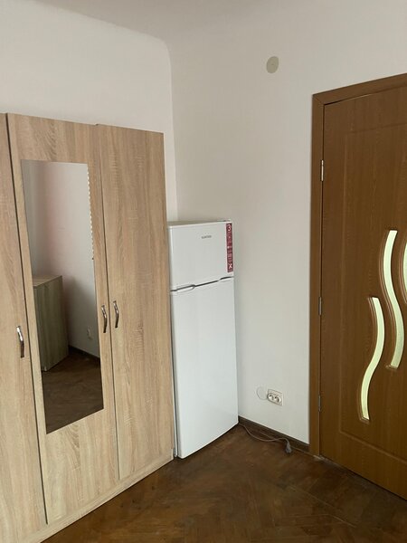 Nicolae Grigorescu - Parc Iore - Titan